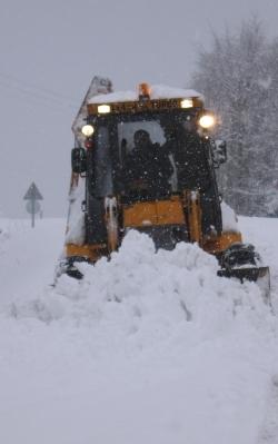 Kabadüzde Karla mücadele devam ediyor