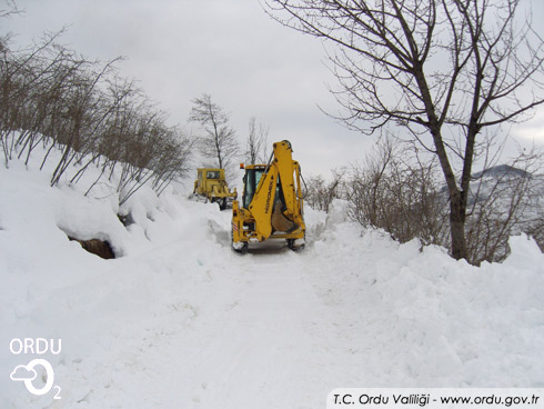 Kapalı Köy Yolu Kalmadı