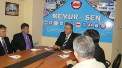 Rektör'e Destek olmalıyız...