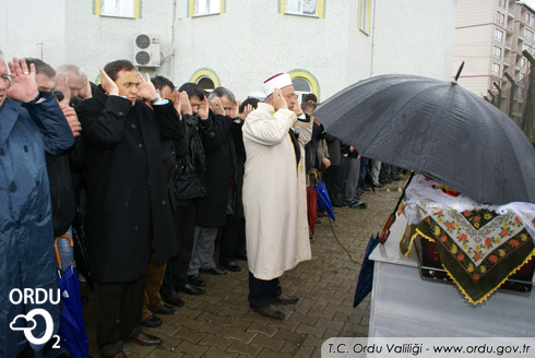 Elif Toprağa verildi