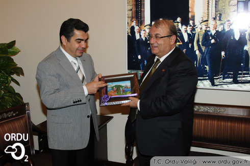 Birden'den Valiye  ziyaret