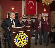 Kefelioğlu'na  Bir Ödülde Rotaryden