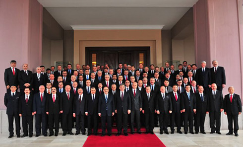 Vali Düzgün Ankarada