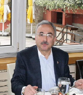 Güler;Basınla kahvaltıda bir arada