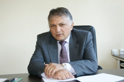 Dekan Gürel ; Adayım Dedi