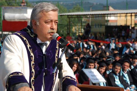 Atama Öncesi Rektöre İftiralar Başladı