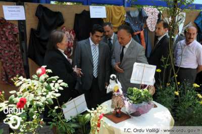 Halk Eğitimden Yıl Sonu Sergisi