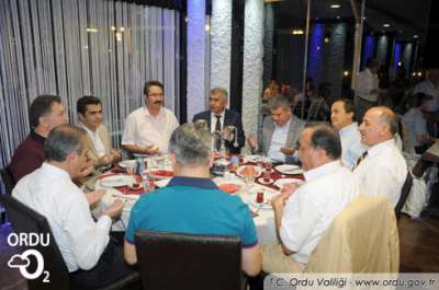 ASFK'lilerden İftar Yemeği