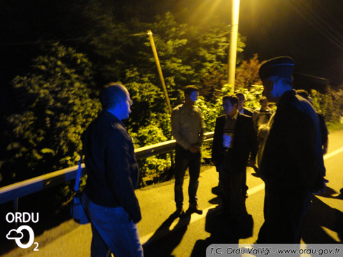 Vali Düzgün Heyelan bölgesinde