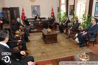 Öğretmenlerden Düzgüne Ziyaret