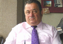 "Nakit para yok piyasa can çekişiyor"