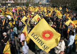 Eğitim- Sen 14 yaşında