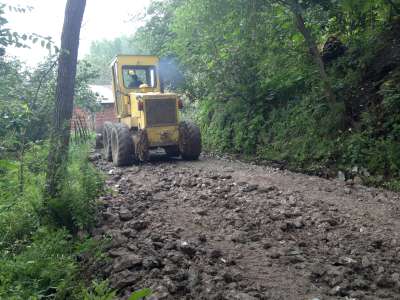 Kabadüzde Yollara Bakım Yapılıyor