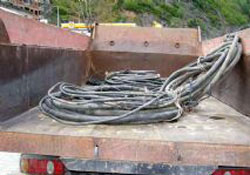 Kablo hırsızları iş başında