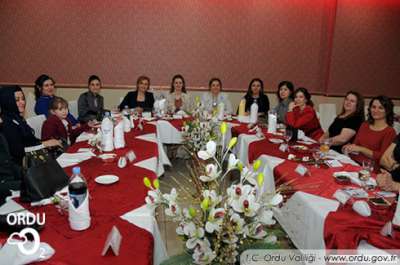 8 Martta 11 Kadın Sığınma Evinde