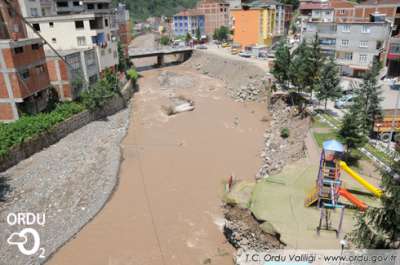 Vali Çiftçi, Afet Bölgelerindeydi