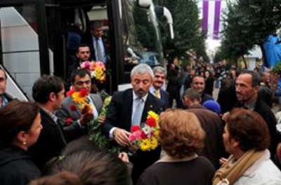 Enver Yılmaz, Sahaya Çıkıyor