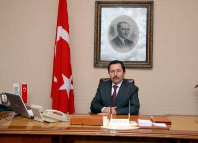 Yeni Vali BALKANLIOĞLU Kimdir ?