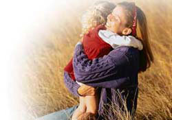 Yılın annesi hediyesini okula verdi