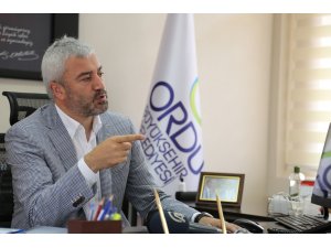 Yılmaz'dan, "Kıyak İsimciler"e Rest