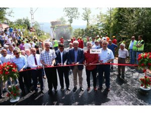 İlk Asfalt Döküldü...