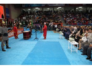 AK Parti Adaylarını Tanıttı