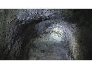 Sahilde Bulunulan Mağaraya Girildi