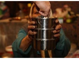 Yedide Birimiz Valilikten Yardım Aldı