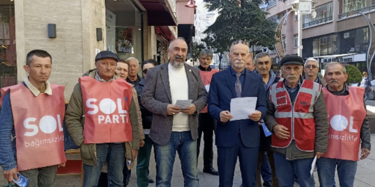 Sokakta, meydanda, direnişte, mücadelede SOL VAR! PUSULADA SOL VAR!.