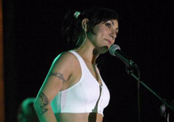 Ordu üniversitesi Özlem Tekin'le coşacak