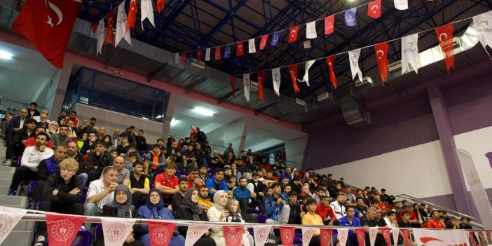 BÜYÜKLER GREKOROMEN GÜREŞ TÜRKİYE ŞAMPİYONASI ORDU’DA BAŞLADI