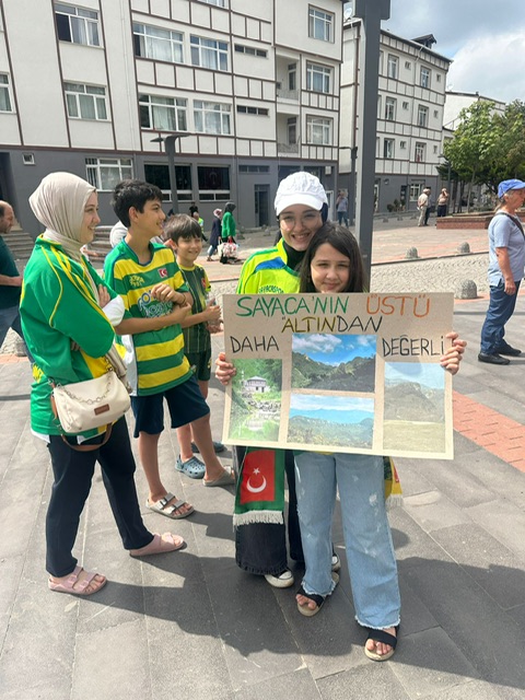 Çağlar,  “Amacımız çevre köyümüzün korunması, gelecek nesillere sağlıklı bir çevre bırakmak adına sessiz kalmamaktır.