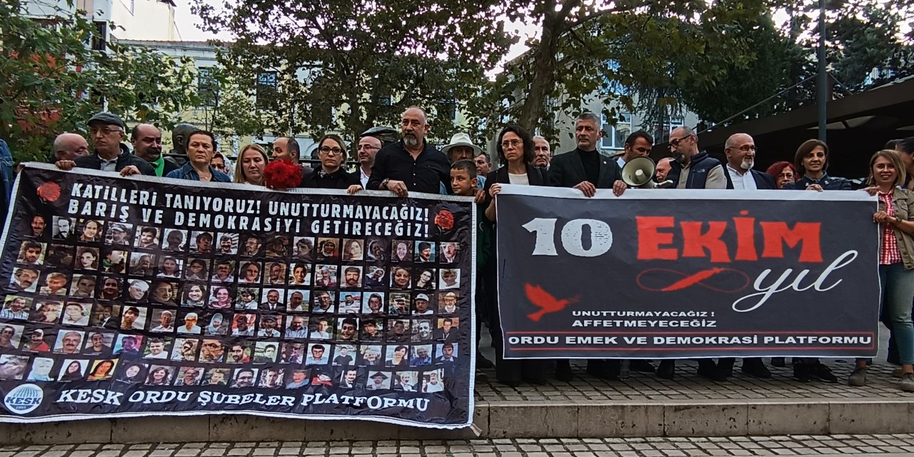 10 EKİM KATLİAMI’NI UNUTMAYACAĞIZ, UNUTTURMAYACAĞIZ!