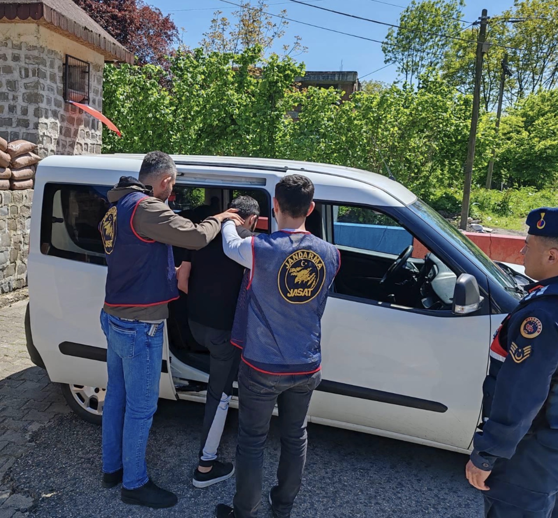 ORDU JANDARMA'DAN  UYUŞTURUCU VE TRAFİK OPERASYONLARI