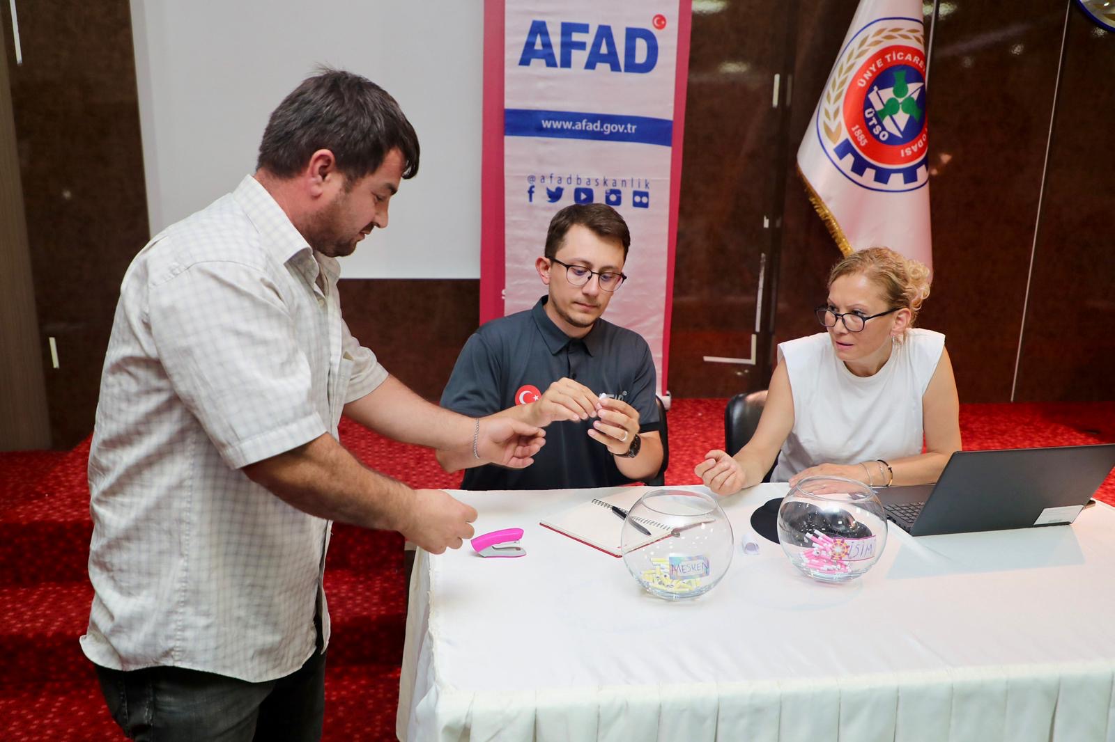 ÜNYE YUNUS EMRE AFET KONUTLARI KURA ÇEKİM VE ANAHTAR TESLİM TÖRENİ YAPILDI