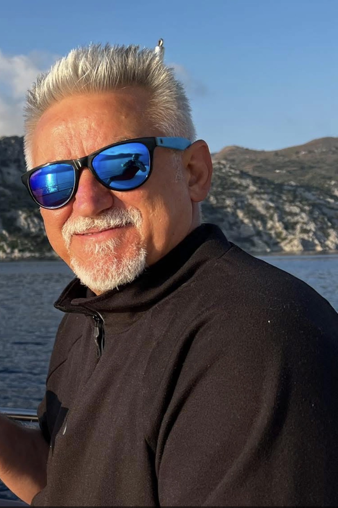 10 yaşına kadar olan çocuklarımız neredeyse hamsi yemeden büyüdüler.  Yazık değil mi?