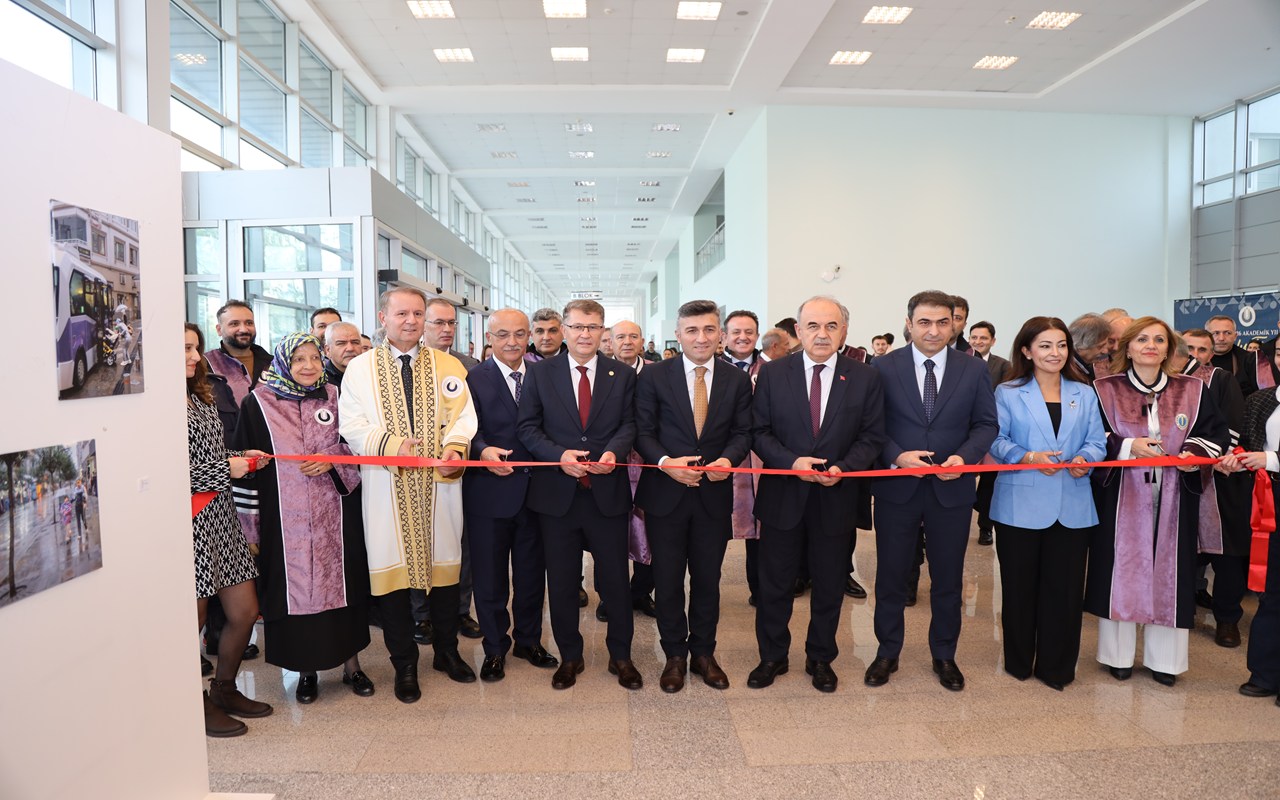 ORDU ÜNİVERSİTESİ 2025-2026 AKADEMİK YILI AÇILIŞ TÖRENİ GERÇEKLEŞTİRİLDİ