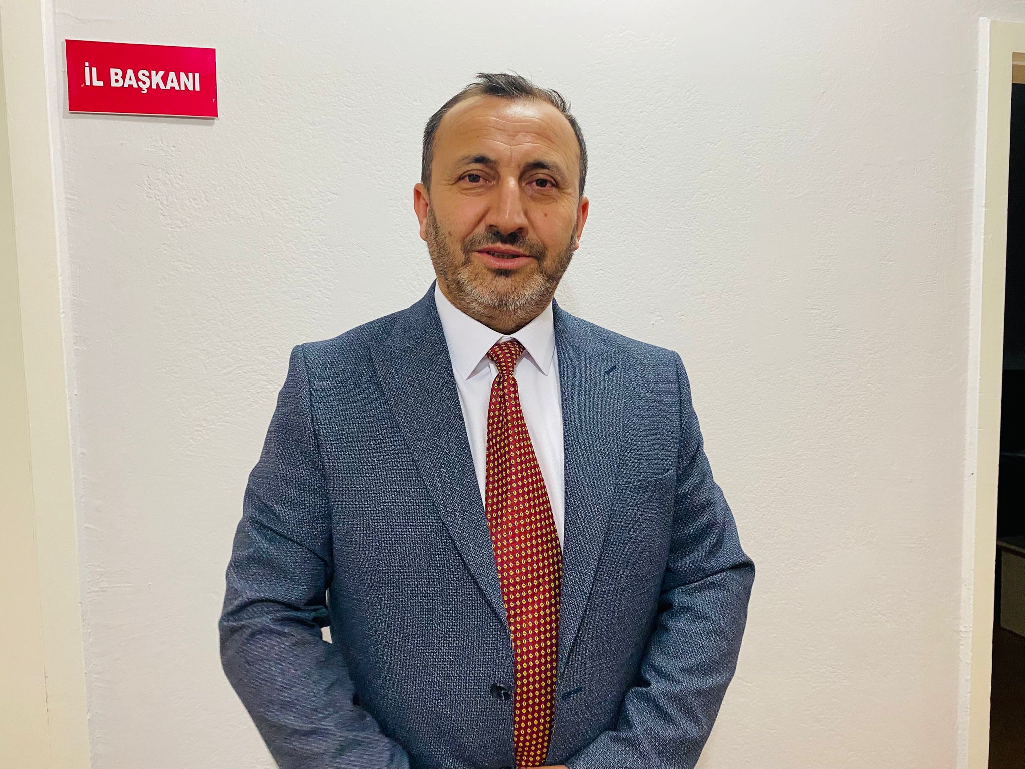 YENİDEN REFAH PARTİLİ İL BAŞKANI SADETTİN BASKIN: “SİYASETTE NEZAKET VE DİYALOG KAYBOLDU”