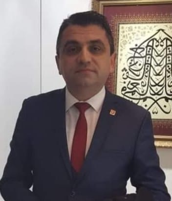 BEYAZ BASTON: BİR YARDIM ÇAĞRISI DEĞİL, ÖZGÜRLÜK VE BAĞIMSIZLIK BİLDİRGESİDİR