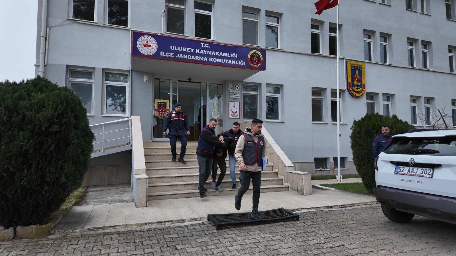 CINAYET ZANLISI YAKALANDI