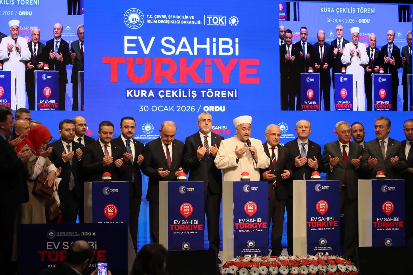 ÇALIŞMA VE SOSYAL GÜVENLİK BAKANI IŞIKHAN İLİMİZİ ZİYARET ETTİ