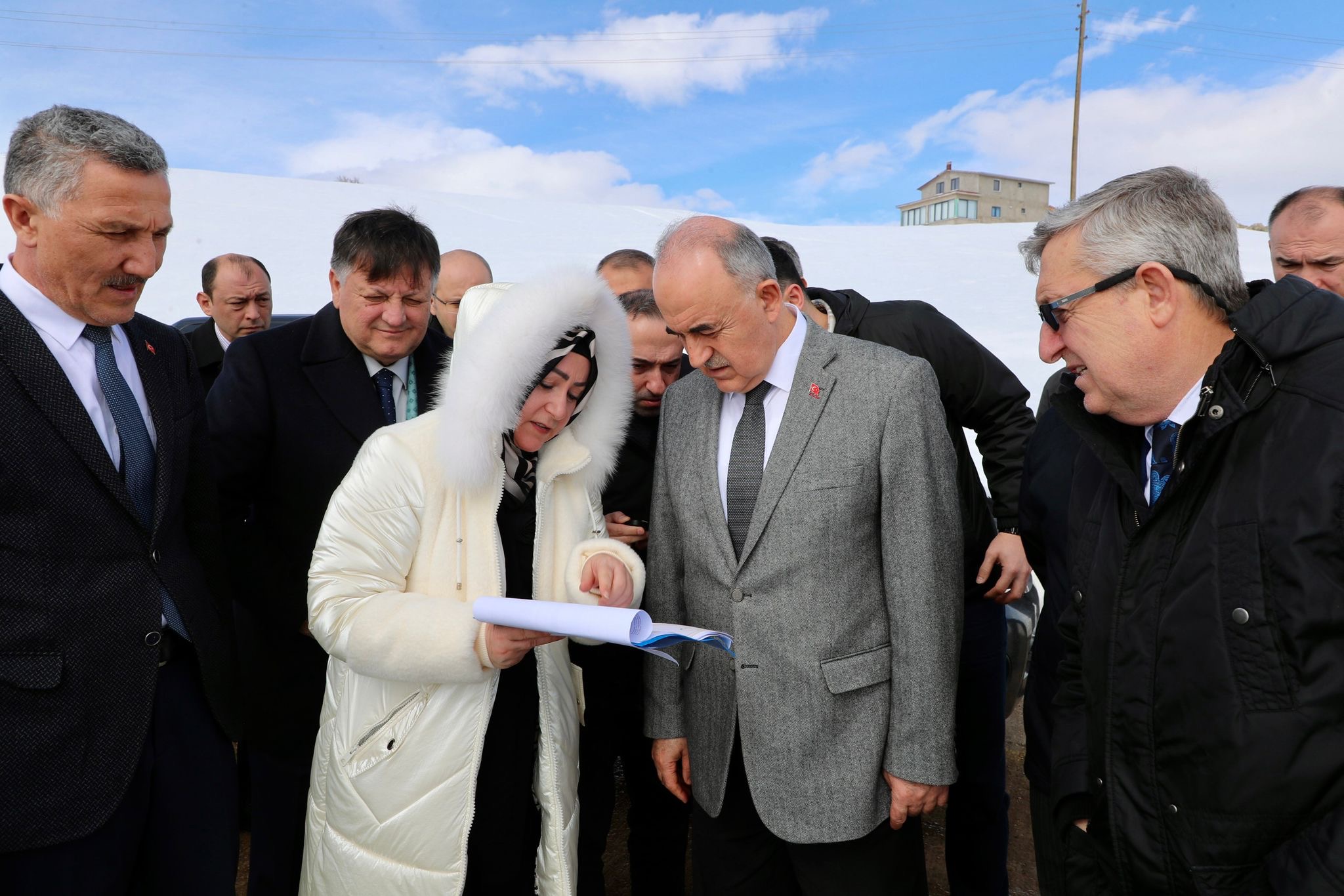 VALİ MUAMMER EROL’DAN KABADÜZ’DE SAHA MESAİSİ: "ÇED SÜREÇLERİNDE TAVİZ YOK"