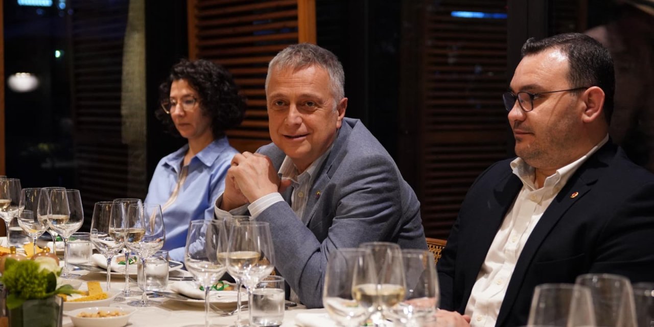 HALKIN CEBİNDEN KADIKÖY SOFRALARINA: "GASTRO-ŞOV"UN FATURASINI KİM ÖDEYECEK?
