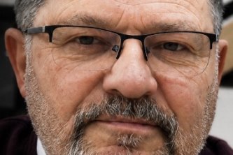 NEVZAT AKATA'NIN :"DEDE TUR" ÇİZELGESİNDEN TÜRKİYE GERÇEĞİNE