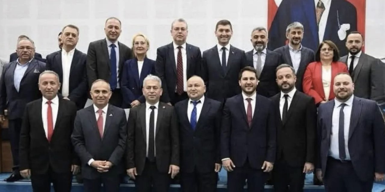 YAHU ARKADAŞLAR, BABANIZIN FERRARİ’Sİ Mİ VARDI?