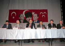 MHP genişletilmiş divan toplantısı