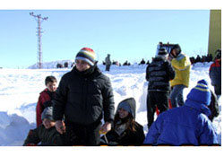 Kar ve eğlence bir arada