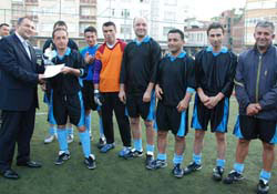 Belediyespor kurumlar arası runuvada 1.oldu