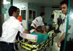 Merdivenden düşünce hastanelik oldu