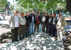 Mühendislerden belediye meydanına destek